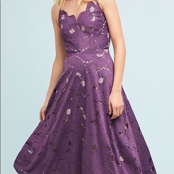 Purple lace dress - Picture 2 of 4